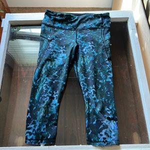 Lulu lemon cropped leggings